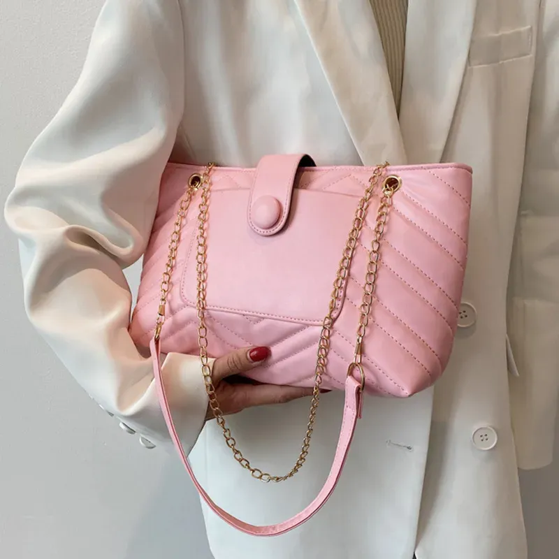Women Fashion Solid Color Chain Shoulder Bag - Image 9