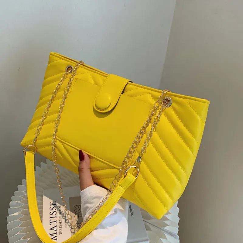 Women Fashion Solid Color Chain Shoulder Bag - Image 17