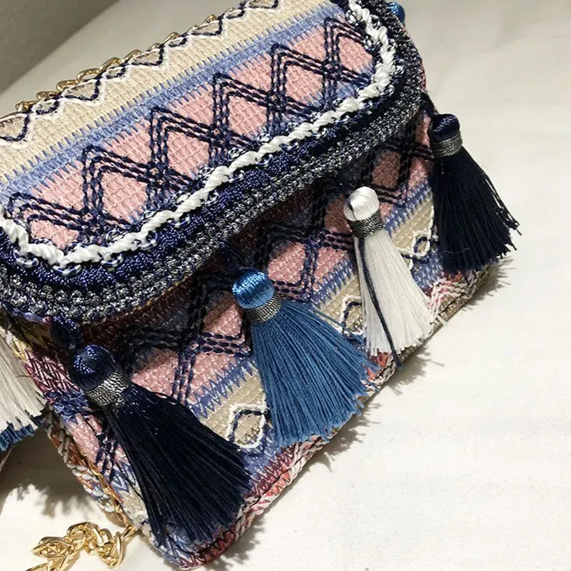 Ethnic Style Tassels Decor Chain All-Match Crossbody Bag - Image 11