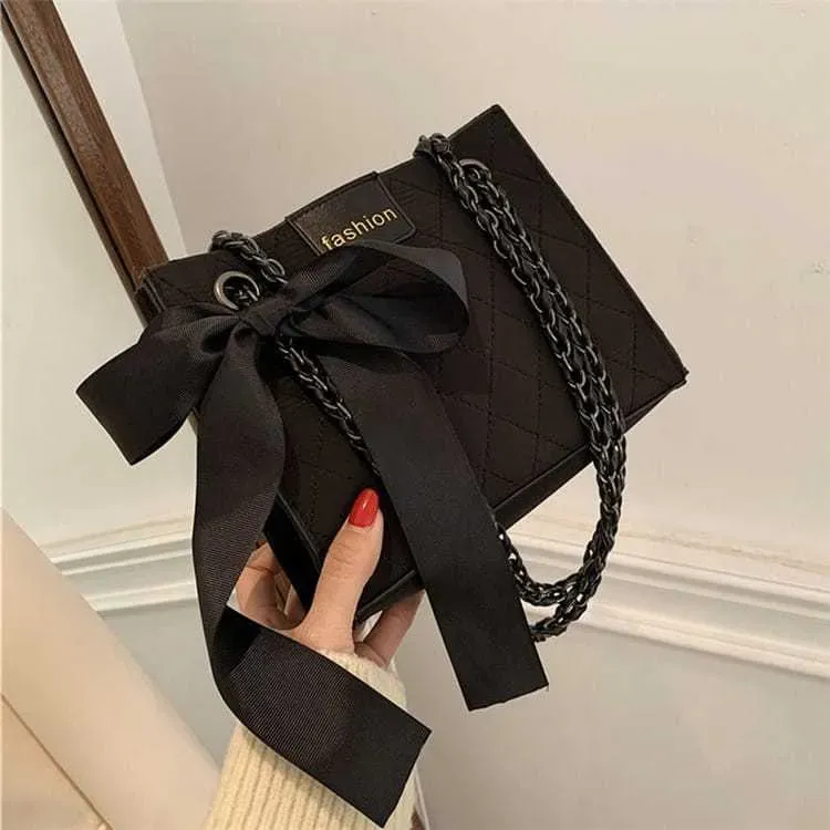 Women Fashion Bow Decorative Chain Crossbody Bag