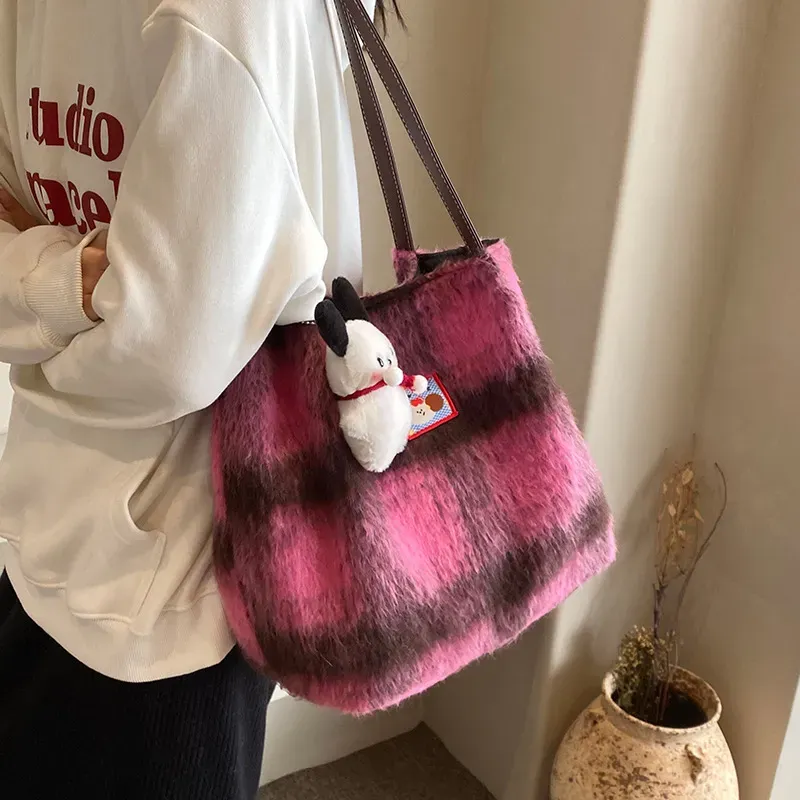 Women Cute Plush Plush Strap Pendant Large Capacity Tote Bag