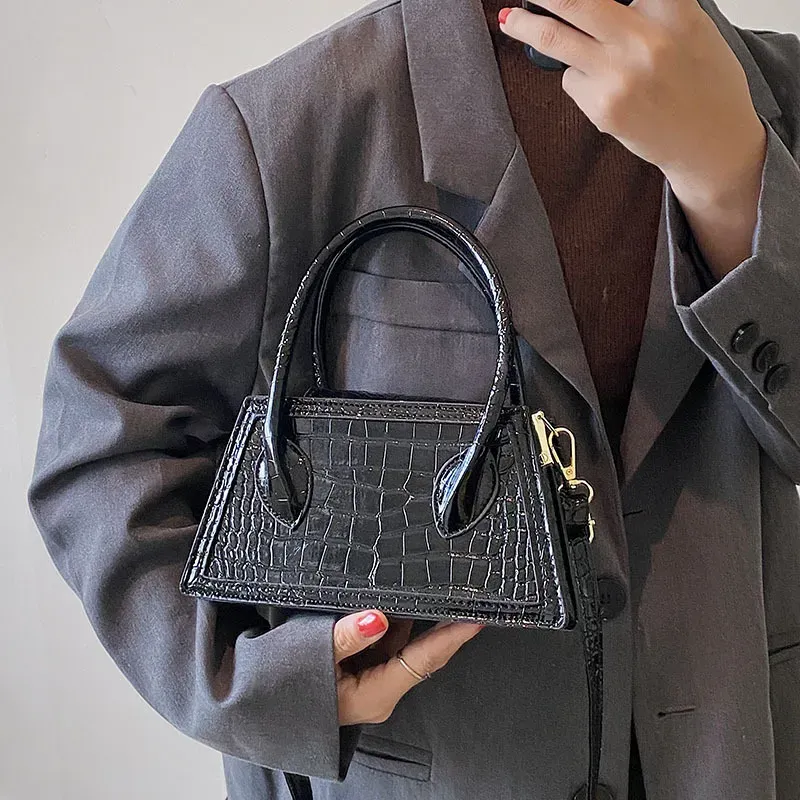 Women Fashion Crocodile Pattern Square Handle Shoulder Bag - Image 7