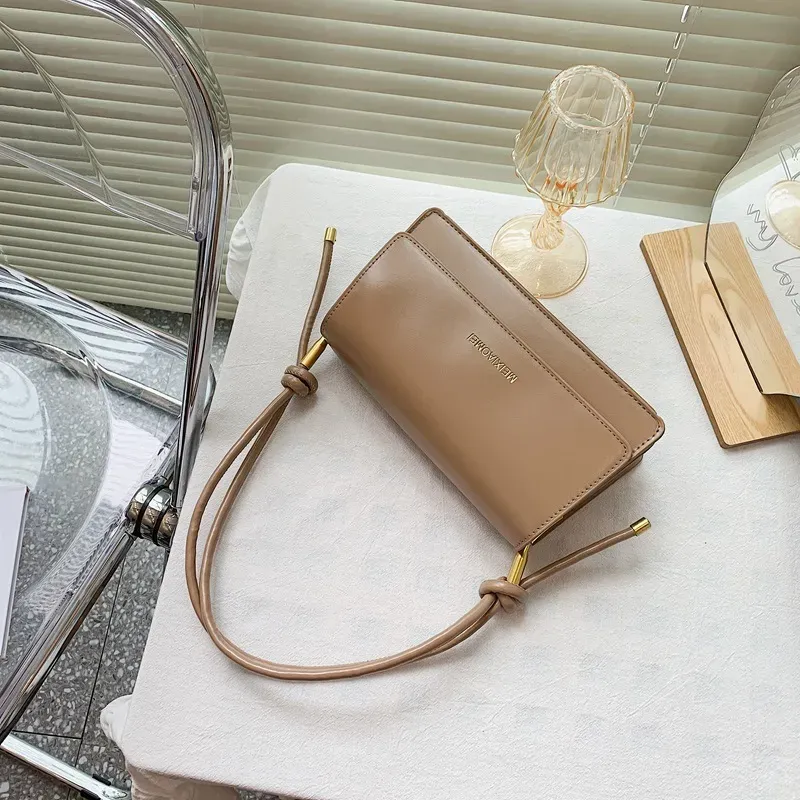 Women Fashionable Simple Solid Color Square Flap Shoulder Bag - Image 7