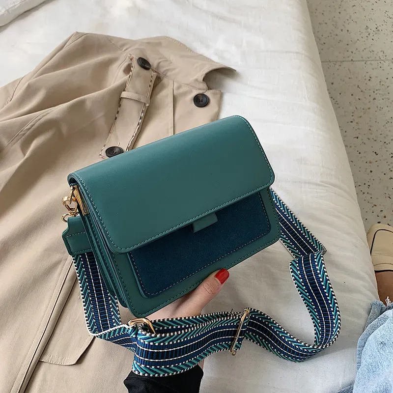 Distinctive Ethnic Style Colored Belt Contrast Shoulder Bag