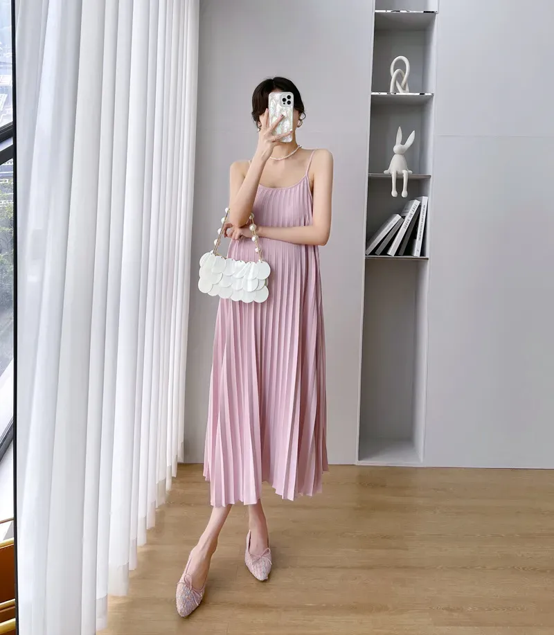 Pregnant Women Casual Loose Solid Color Pleated Camisole Dress - Image 4