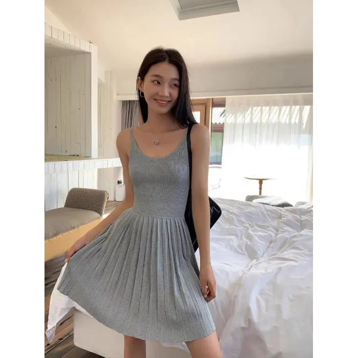 Summer Women Fashionable Simple Knitted Sling Pleated Dress - Image 4