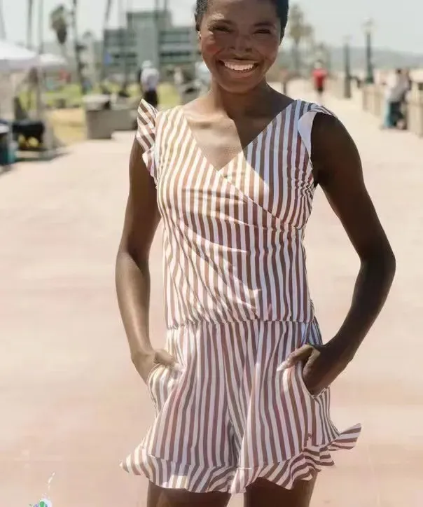 Women Fashion Sexy Plus Size Printed V-Neck Edge Curl Sleeveless Rompers - Image 10