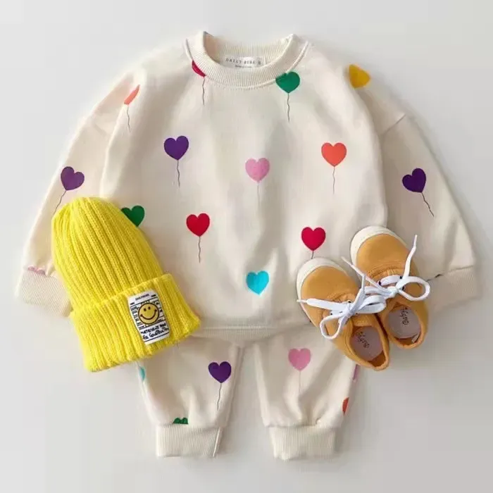Wholesale Kids Baby Boys Girls Casual Cute Heart Print Long Sleeve Sweatshirts Pants Sets - Image 3