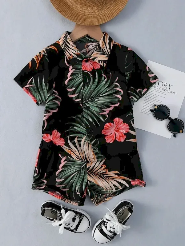 Wholesale Boys' Fashion Heart Print Short Sleeve Shirt And Shorts Two-Piece Set - Image 31