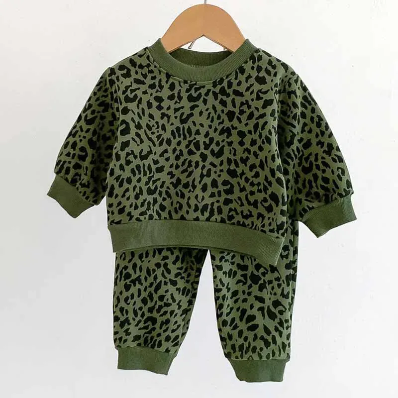 Wholesale Kids Baby Boys Girls Casual Cute Leopard Print Long Sleeve Sweatshirts Trousers Sets - Image 7
